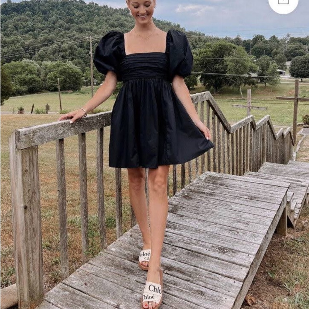 Abercrombie black ruched puff sleeve dress xs